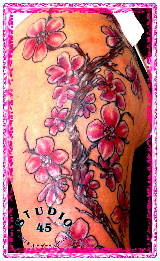 Mai Hua Kirschblütenbaum Tattoo Recklinghausen STUDIO 45